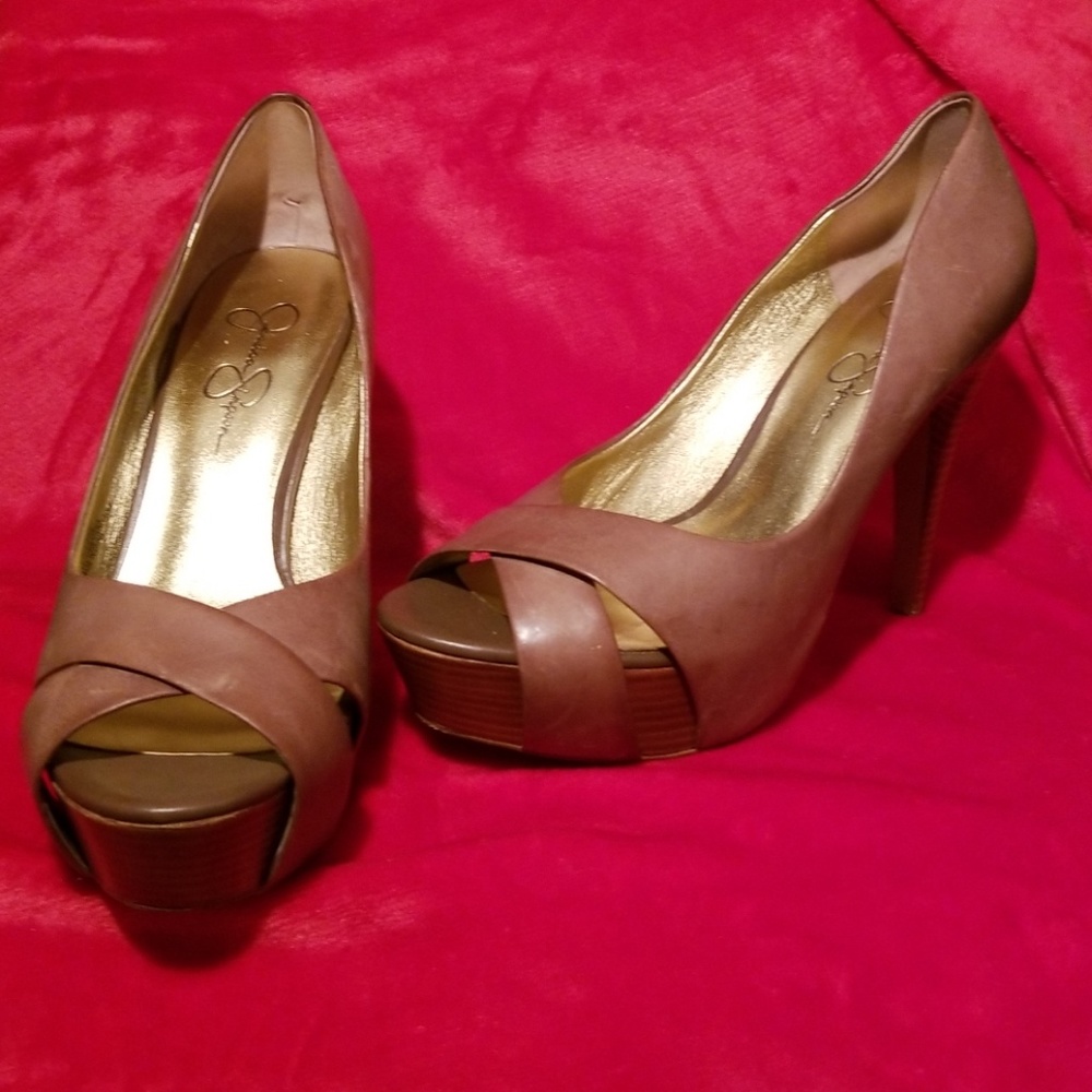 Jessica Simpson leather open toe heel. 9.5